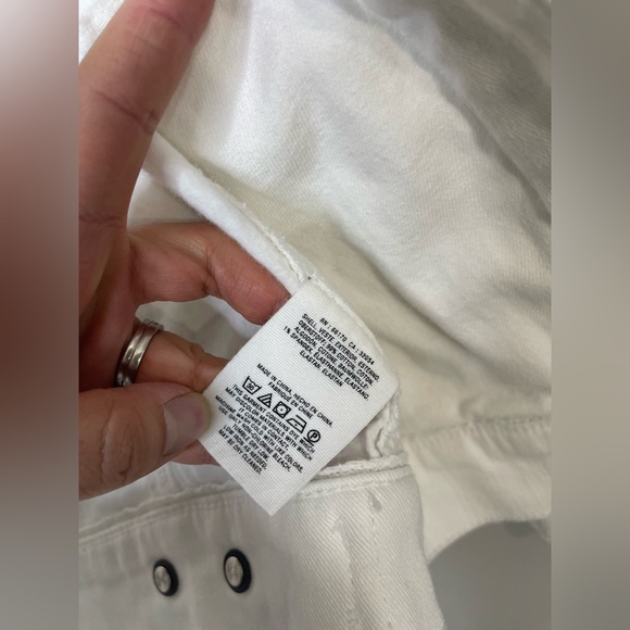 Anthropologie white Stretch Denim Eyelet Lace Trim Denim Jacket XS Fits Large - Picture 10 of 15